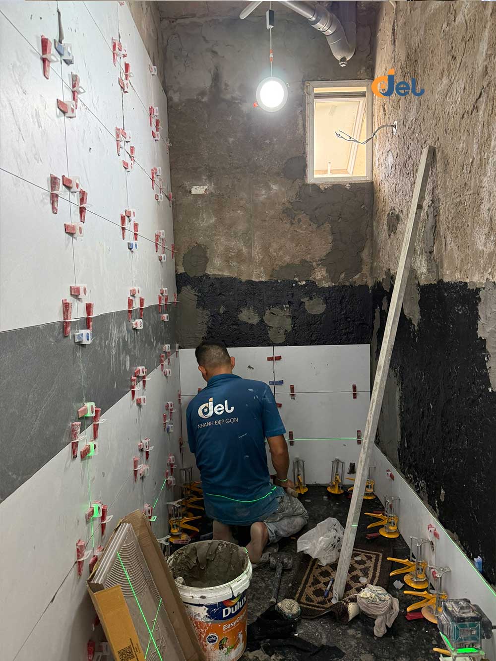 Thi công ốp gạch mới