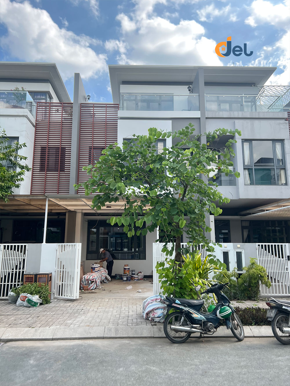 Mặt tiền nhà chú Thưởng sau thi công