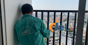 Thi công sơn căn hộ chung cư của chị Chi ở Tân Bình